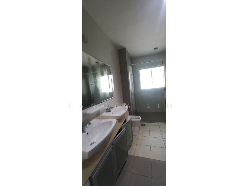 Rumah Teres 2.5 Tingkat untuk Dijual di USJ Heights (Subang Jaya) - Sandra Lim - Bathroom - PropertyGuru.com.my