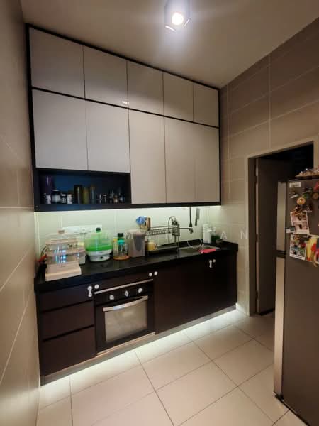 Condominium for Sale at The Vyne - Carmen Tan - Kitchen - PropertyGuru.com.my