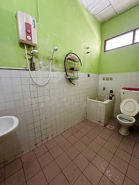 Rumah Teres 2 Tingkat untuk Dijual di Setapak (Kuala Lumpur) - NORFADILAH ZAINUDDIN - Bathroom - PropertyGuru.com.my