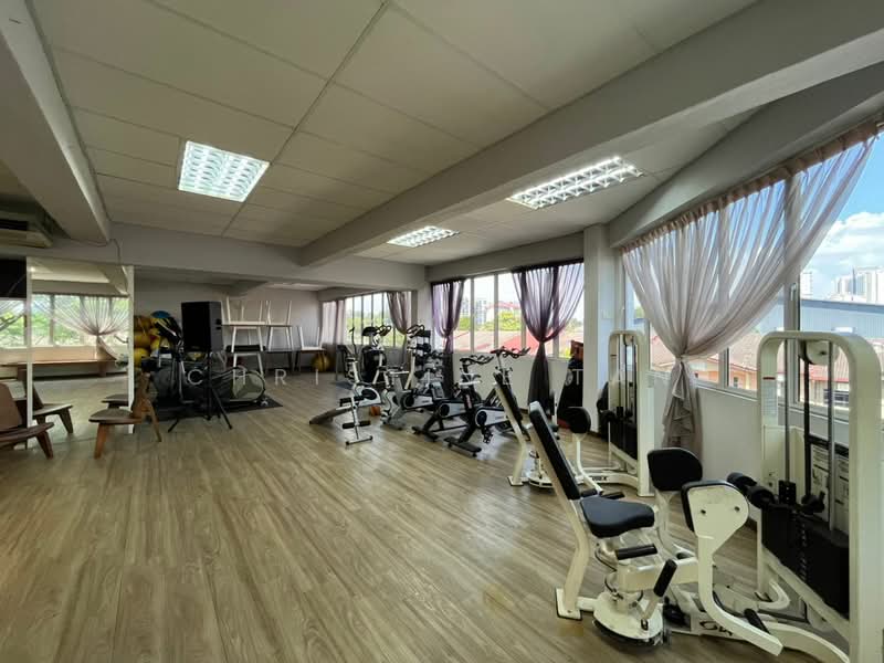 Kedai / Pejabat untuk Dijual di Hicom - Glenmarie Industrial Park (Shah Alam) - Christine Tan - Gym - PropertyGuru.com.my