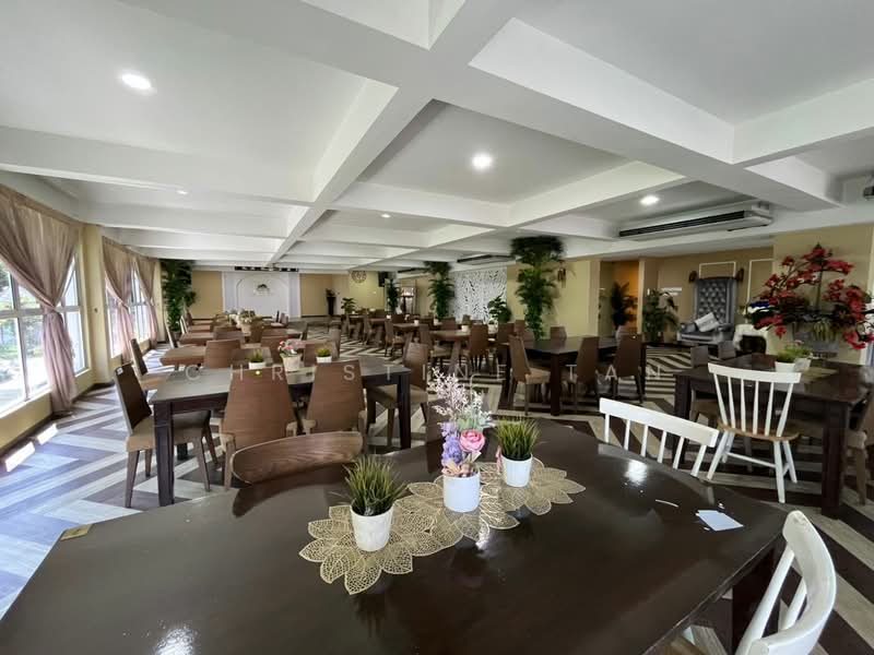 Kedai / Pejabat untuk Dijual di Hicom - Glenmarie Industrial Park (Shah Alam) - Christine Tan - Dining Room - PropertyGuru.com.my