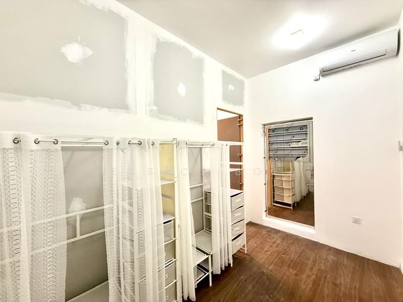 Cluster House for Rent in Taman Gaya (Ulu Tiram) - Jessica Boey - Bedroom - PropertyGuru.com.my
