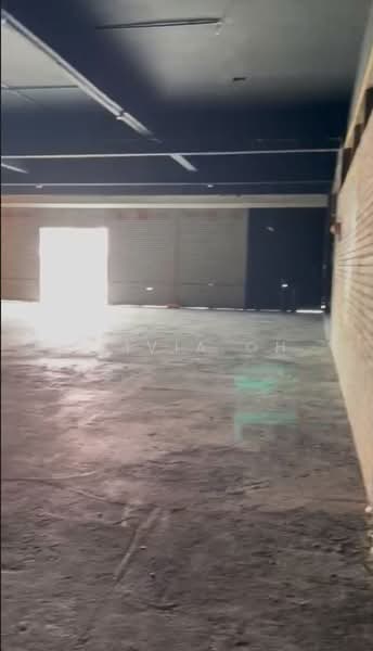 Kedai untuk Dijual di Nilai (Negeri Sembilan) - OLIVIA OH - Interior - PropertyGuru.com.my