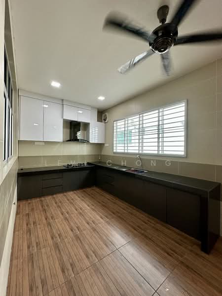 2-storey Terraced House for Sale in Ipoh (Perak) - Levi Chong - Kitchen - PropertyGuru.com.my