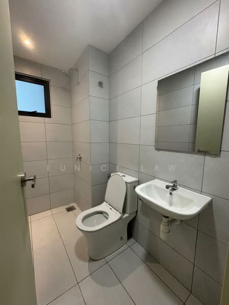 Servis Apartment untuk Disewa di Tulip Residence - Eunice Law - Bathroom - PropertyGuru.com.my