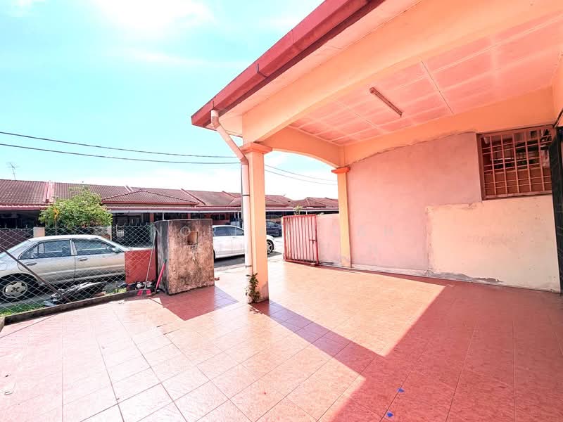 Rumah Teres 1 Tingkat untuk Dijual di Kampung Rantau Panjang (Kapar) - NORFADILAH ZAINUDDIN - Exterior - PropertyGuru.com.my