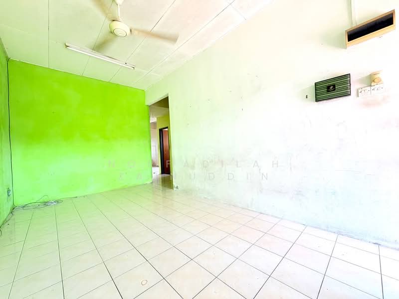 Rumah Teres 1 Tingkat untuk Dijual di Kampung Rantau Panjang (Kapar) - NORFADILAH ZAINUDDIN - Living Room - PropertyGuru.com.my
