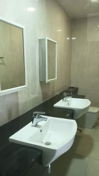Service Residence for Rent at Paragon Residences @ Straits View - Jim Chee - Bathroom - PropertyGuru.com.my