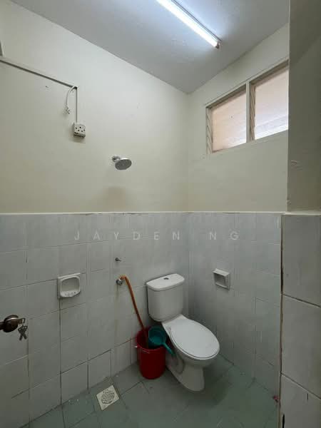 Apartment for Sale at Sri Awana Townhouse - Jayden Ng - Bathroom - PropertyGuru.com.my
