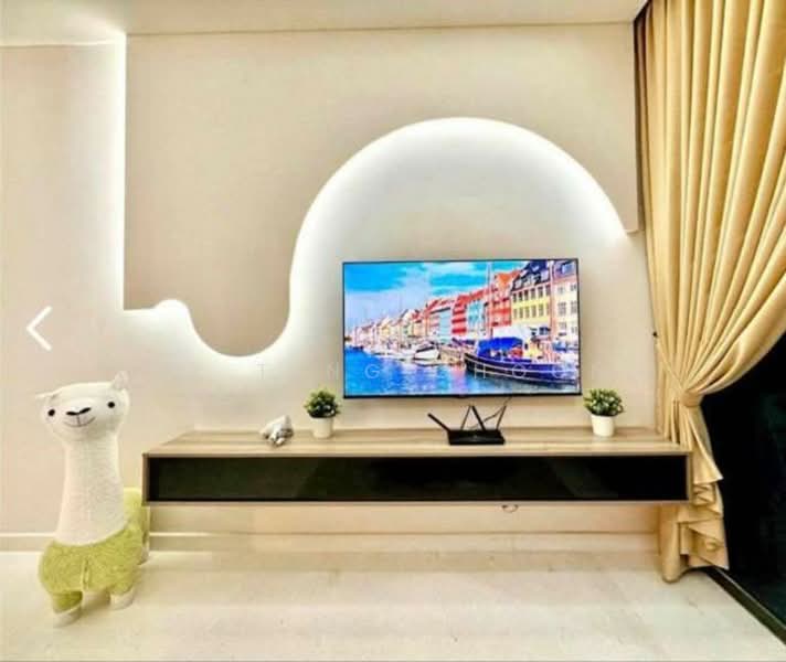 Servis Apartment untuk Disewa di Setia Sky 88 - Suk Teng Choong - Living Room - PropertyGuru.com.my