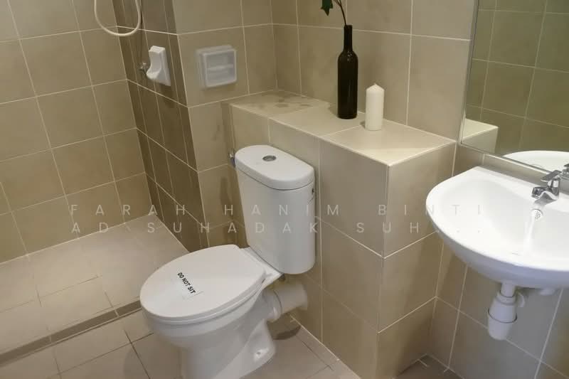 Pangsapuri untuk Dijual di Residensi Seremban Sentral - FARAH HANIM BINTI AD SUHADAK SUHADAK - Bathroom - PropertyGuru.com.my