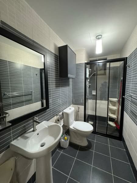 Condominium for Rent at Savanna Condominium - Yen Lim - Bathroom - PropertyGuru.com.my