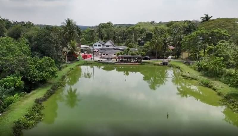 Hotel / Resort for Sale in Durian Tunggal (Melaka) - Wesley Tan - Exterior - PropertyGuru.com.my
