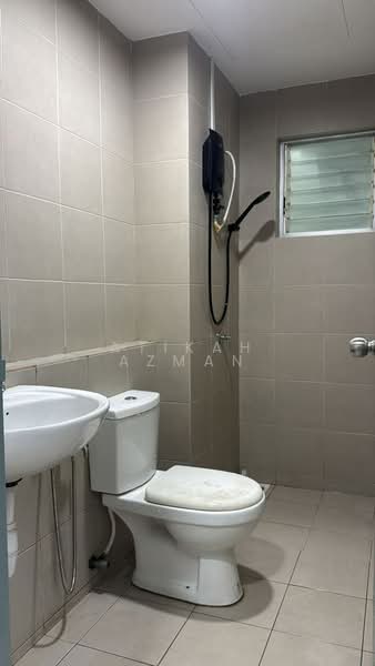 Apartment for Rent at Selangorku Pr1ma Lakefront Homes - Atikah Azman - Bathroom - PropertyGuru.com.my