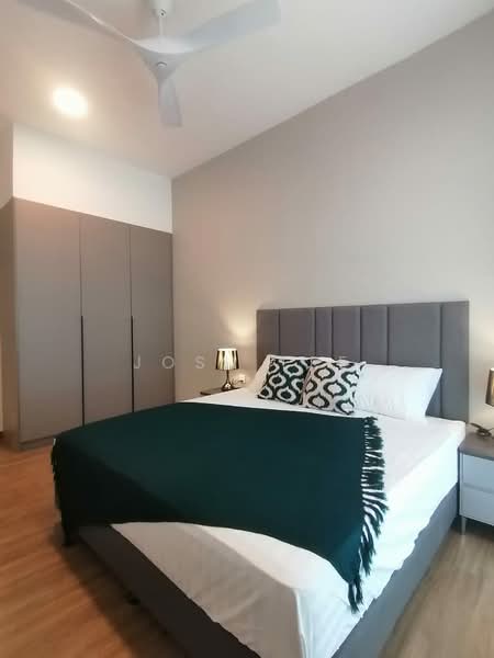 Servis Apartment untuk Disewa di Met 1 Residences - Josh Lee - Bedroom - PropertyGuru.com.my