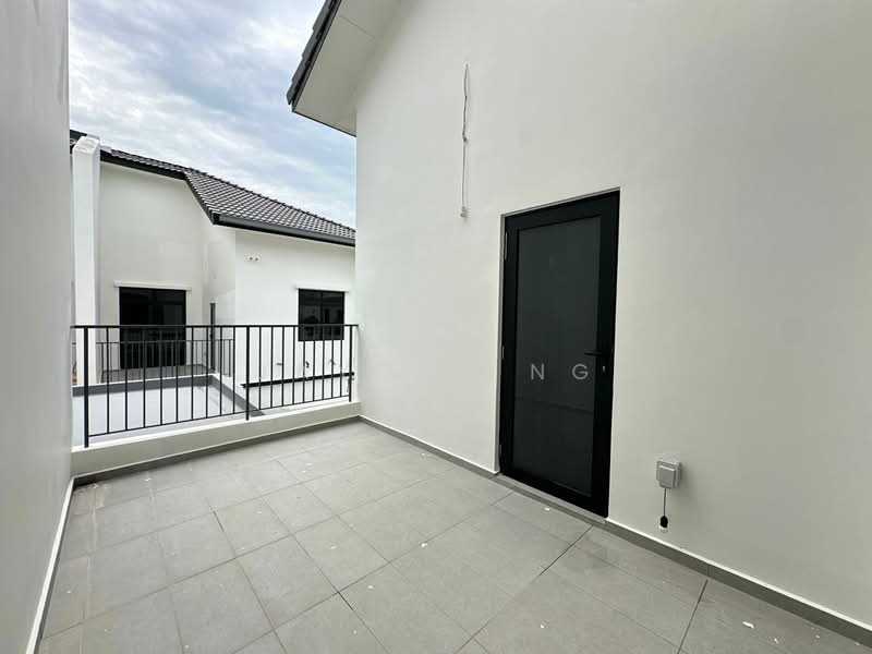 Rumah Kluster untuk Dijual di Eco Botanic (Iskandar Puteri (Nusajaya)) - Jayden Ng - Balcony - PropertyGuru.com.my