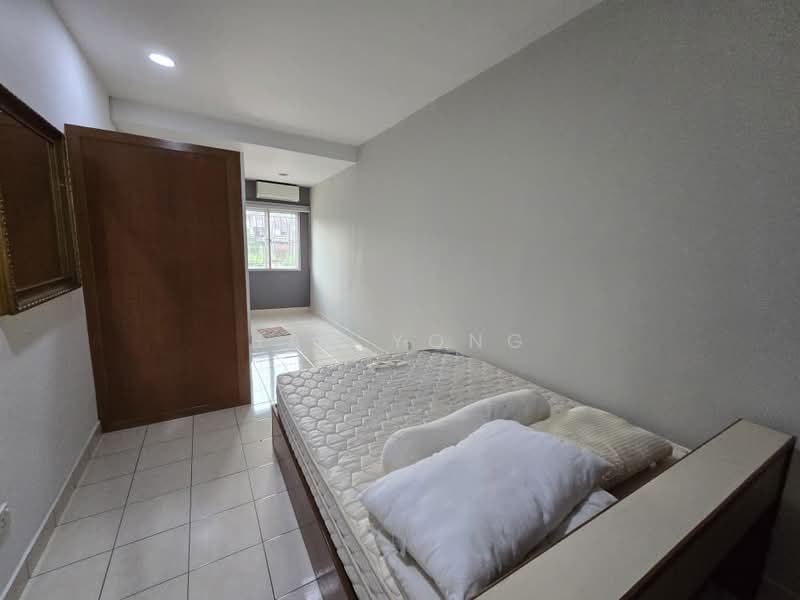 Rumah Teres 2 Tingkat untuk Disewa di Taman Megah Kepong (Kepong) - Jay Yong - Bedroom - PropertyGuru.com.my