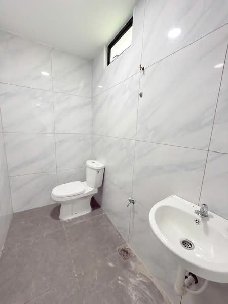 Rumah Teres 2 Tingkat untuk Dijual di Bandar Baru Permas Jaya (Permas Jaya) - Amber Hew - PropertyGuru.com.my