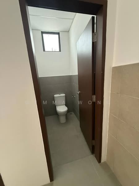 Kedai / Pejabat untuk Disewa di Austin Crest (Johor Bahru) - Gemma Wong - PropertyGuru.com.my