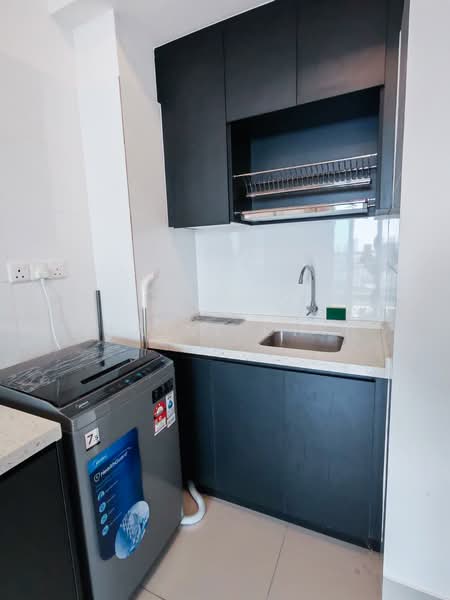 Service Residence for Rent at 121 Residences - Elaine Chin - Kitchen - PropertyGuru.com.my