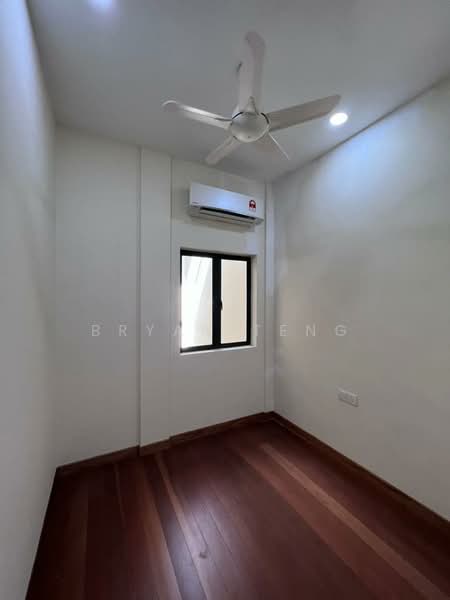 Shop for Sale in George Town (Penang) - Bryan Teng - Interior - PropertyGuru.com.my