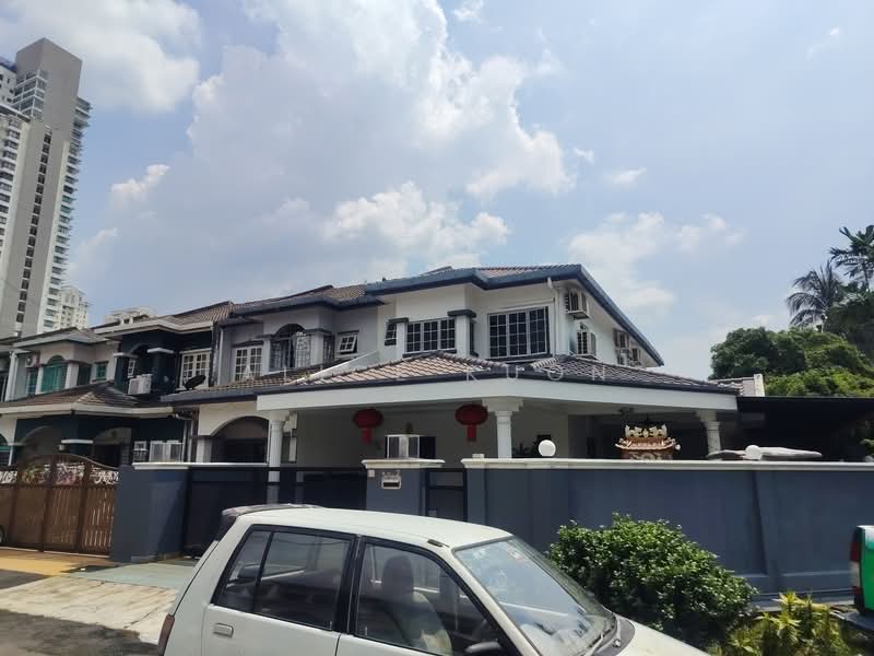 2-storey Terraced House for Sale in Usj 1 (Subang Jaya) - Alice Kuon - Exterior - PropertyGuru.com.my