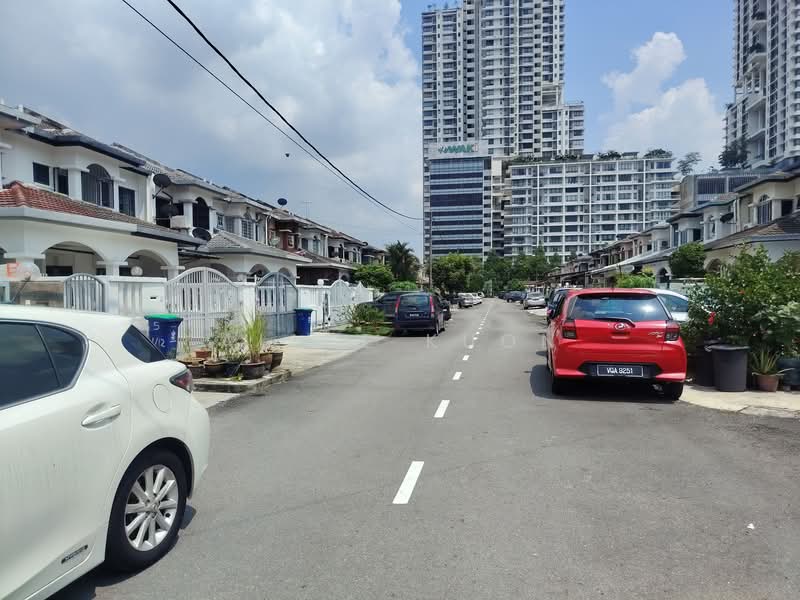 2-storey Terraced House for Sale in Usj 1 (Subang Jaya) - Alice Kuon - Exterior - PropertyGuru.com.my