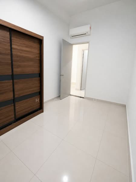 Terraced House for Sale in Johor Bahru (Johor) - Hock Kim - Bedroom - PropertyGuru.com.my