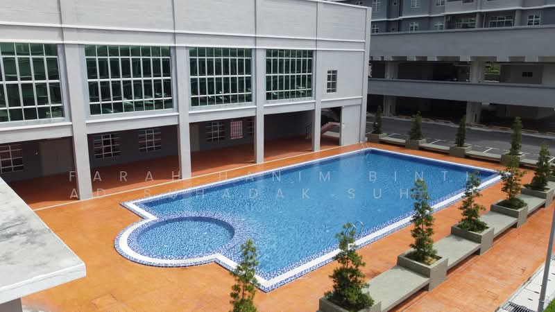 Pangsapuri untuk Dijual di Residensi Melaka Tengah 2 - FARAH HANIM BINTI AD SUHADAK SUHADAK - Exterior - PropertyGuru.com.my