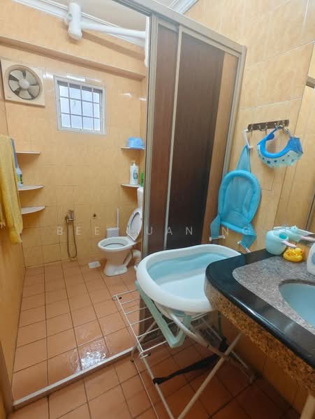 2-storey Terraced House for Sale in Kampung Sungai Chua (Kajang) - Bee Luan Ng - Bathroom - PropertyGuru.com.my