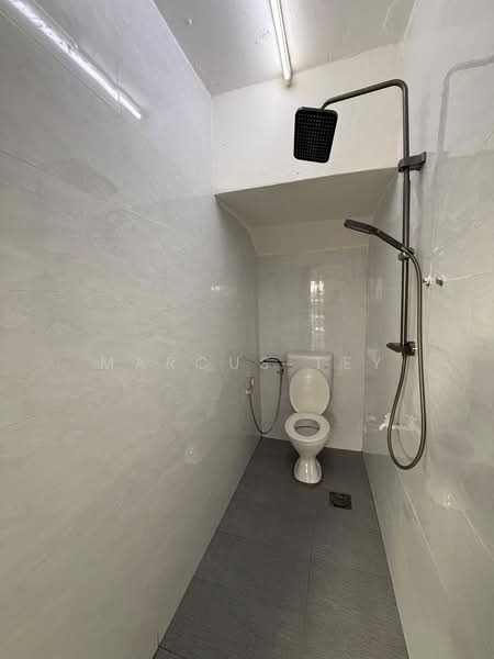 2-storey Terraced House for Sale in Taman Johor Jaya (Johor Bahru) - Marcus Tey - Bathroom - PropertyGuru.com.my