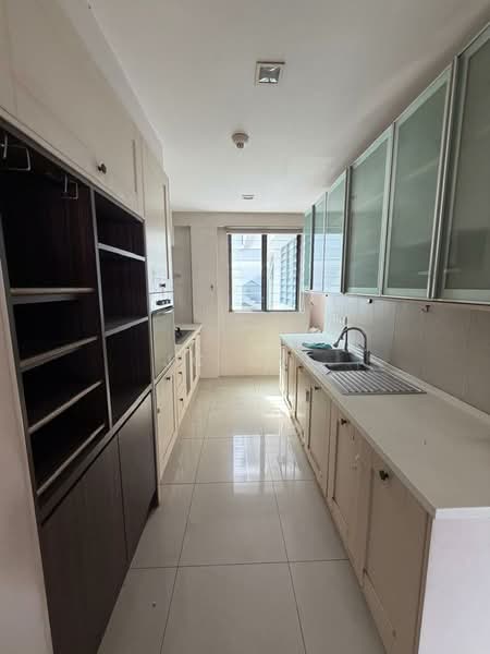 Condominium for Sale at Ara Hill Condominium - Jc Lee - Kitchen - PropertyGuru.com.my