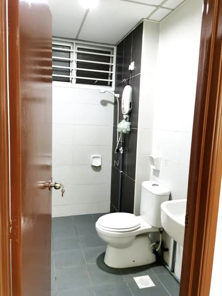 Servis Apartment untuk Dijual di Larkin Heights - Calvin Lee - PropertyGuru.com.my