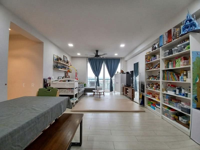 Condominium for Sale at Menara Duta 2 - Eric Chan Kok Hoo - Living Room - PropertyGuru.com.my