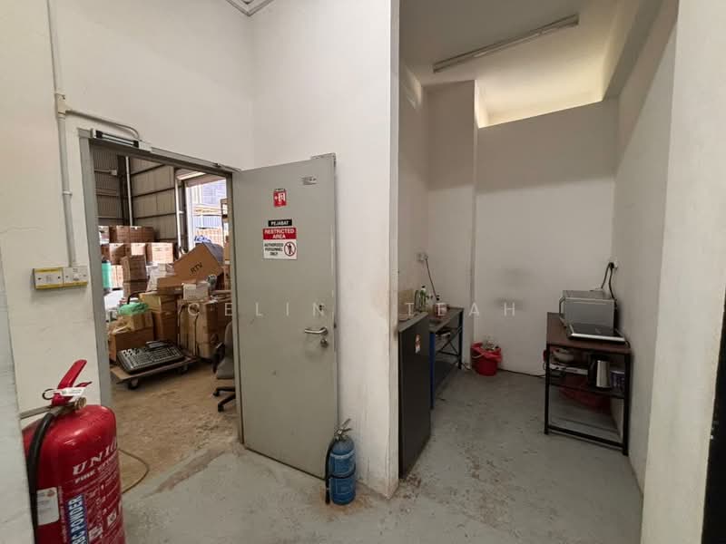 Warehouse for Rent in Kota Kinabalu (Sabah) - Celine Teah - Interior - PropertyGuru.com.my
