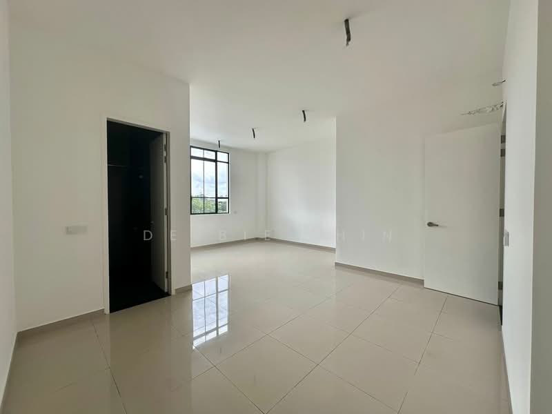 Rumah Teres 2 Tingkat untuk Dijual di Bandar Seri Alam (Masai) - Debbie Chin - Interior - PropertyGuru.com.my