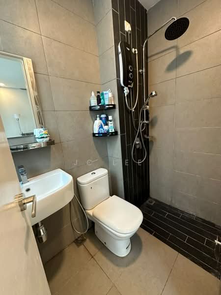 Kediaman Servis untuk Disewa di H2O Residences - Jc Lee - Bathroom - PropertyGuru.com.my