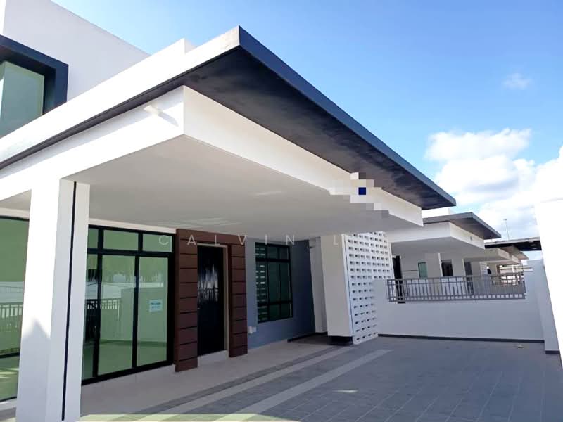 Semi-Detached House for Sale in Bandar Putra (Kulai) - Calvin Lee - PropertyGuru.com.my