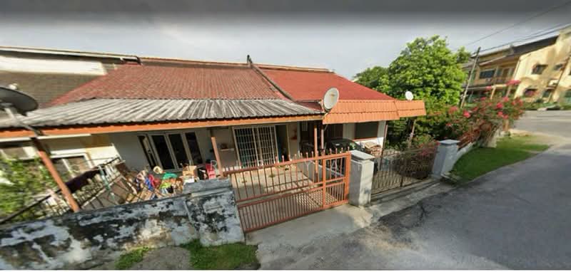 Rumah Teres 1-Tingkat untuk Dijual di Taman Hijau Baru (Rawang) - Iris Yap - Exterior - PropertyGuru.com.my