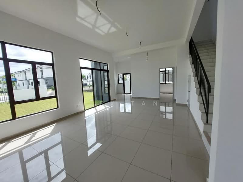Rumah Teres 2 Tingkat untuk Dijual di Bandar Enstek (Negeri Sembilan) - Alex Tan - Living Room - PropertyGuru.com.my