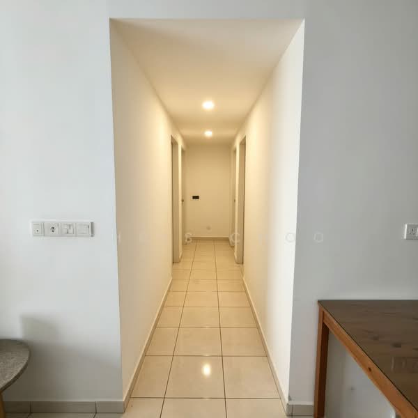 Apartment for Rent at Residensi Akasia Permaisuri - Chris Choo - Corridor - PropertyGuru.com.my
