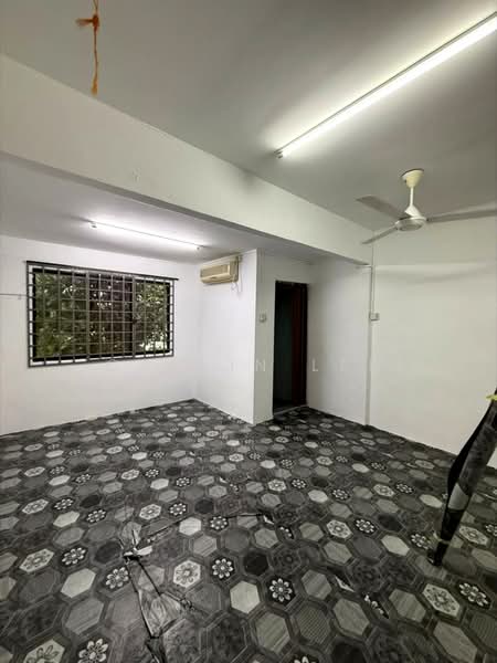 2-storey Terraced House for Sale in Taman Rinting (Masai) - Calvin Lee - PropertyGuru.com.my