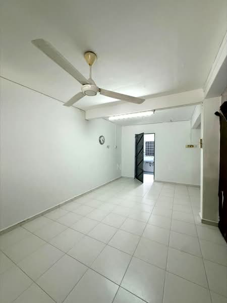 2-storey Terraced House for Sale in Taman Rinting (Masai) - Calvin Lee - PropertyGuru.com.my