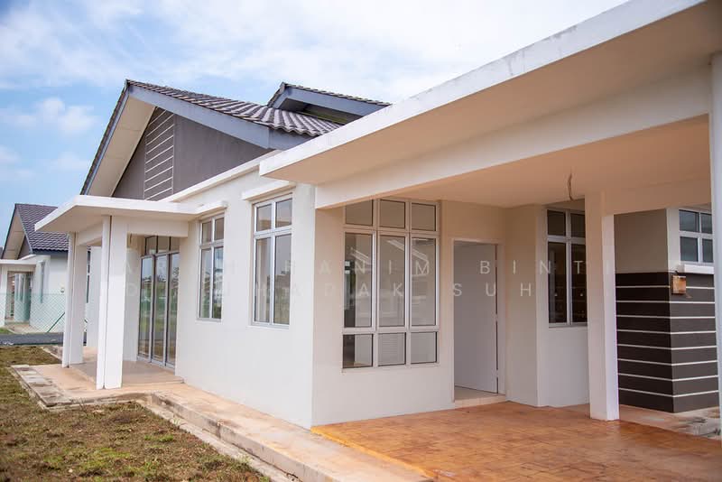 Terraced House for Sale in Pasir Mas (Kelantan) - FARAH HANIM BINTI AD SUHADAK SUHADAK - Exterior - PropertyGuru.com.my