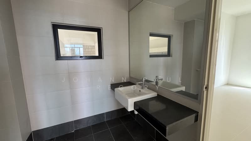 Bungalow for Sale in Batu Ferringhi (Penang) - Johann Paul Gregory - Bathroom - PropertyGuru.com.my