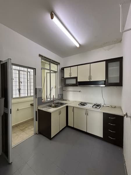 Condominium for Rent at Bukit OUG Condominiums - Perry Chai - Kitchen - PropertyGuru.com.my