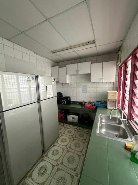 Rumah Teres 2 Tingkat untuk Disewa di Cheras (Kuala Lumpur) - Iris Lee - Kitchen - PropertyGuru.com.my