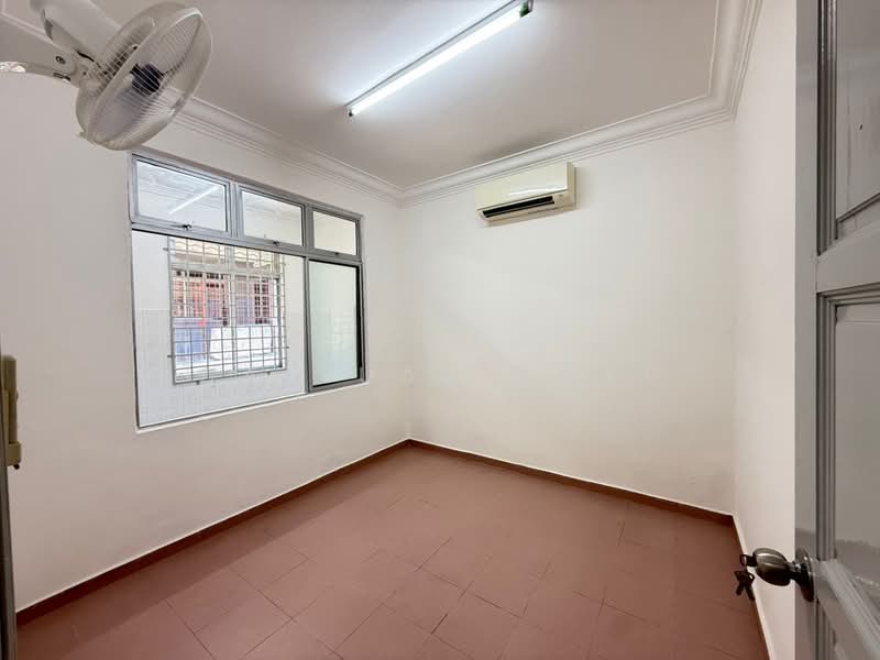Rumah Teres 1 Tingkat untuk Dijual di Taman Universiti (Skudai) - Caixuan Kwee - PropertyGuru.com.my