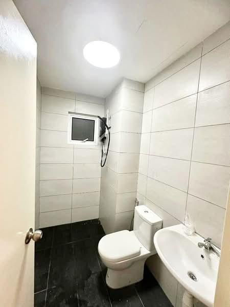 Service Residence for Rent at Residensi Rimbun @ Canopy Hills - Kamil Radzuan - Bathroom - PropertyGuru.com.my