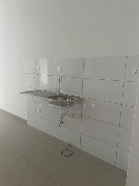 Service Residence for Rent at Residensi Rimbun @ Canopy Hills - Kamil Radzuan - Kitchen - PropertyGuru.com.my